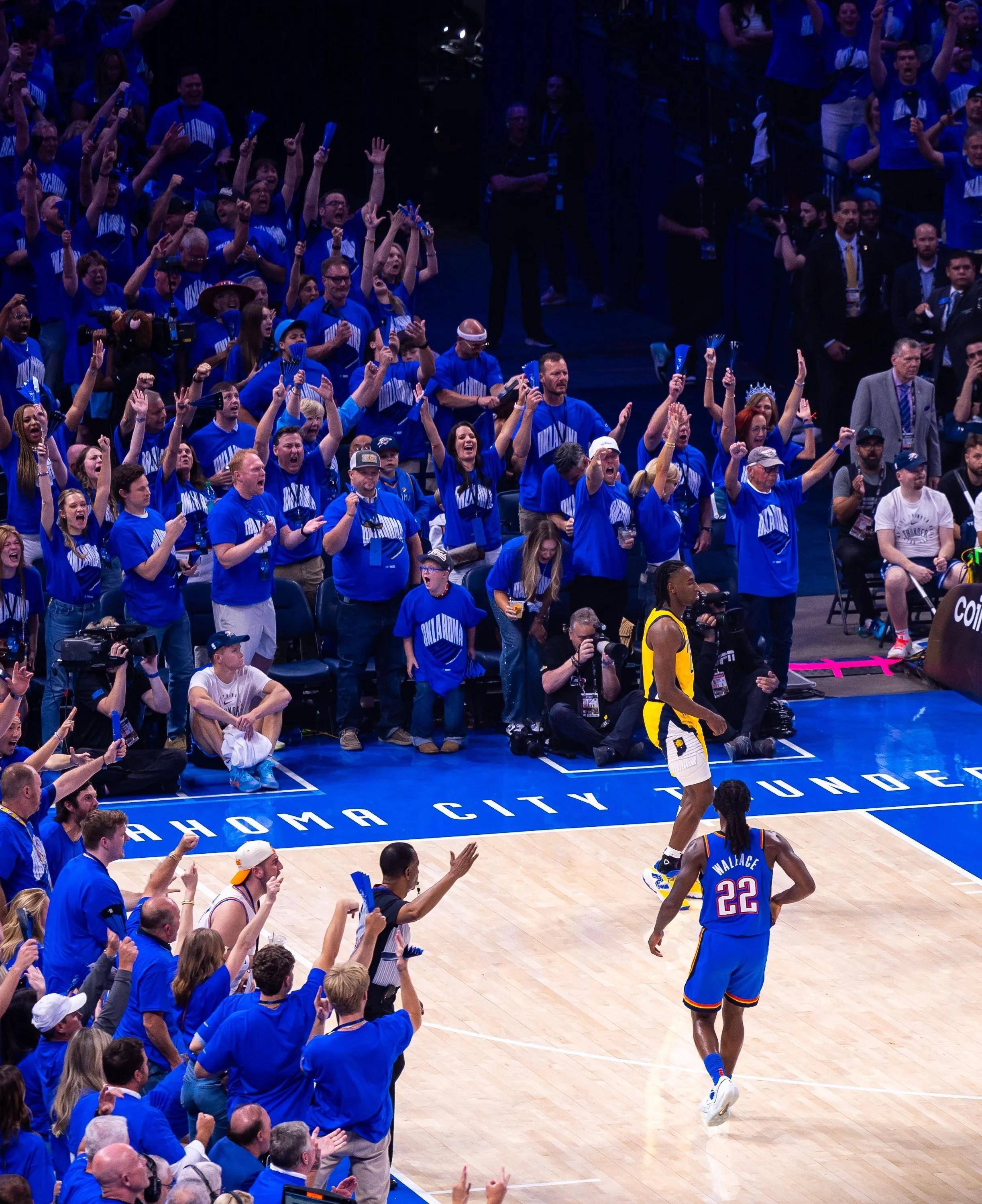 新疆广汇训练开放日;赛后伤情更新引欢呼;NBA常规赛在即;团队化学反应显著的简单介绍 新疆广汇训练开放日;赛后伤情更新引欢呼;NBA常规赛在即;团队化学反应显著的简单介绍